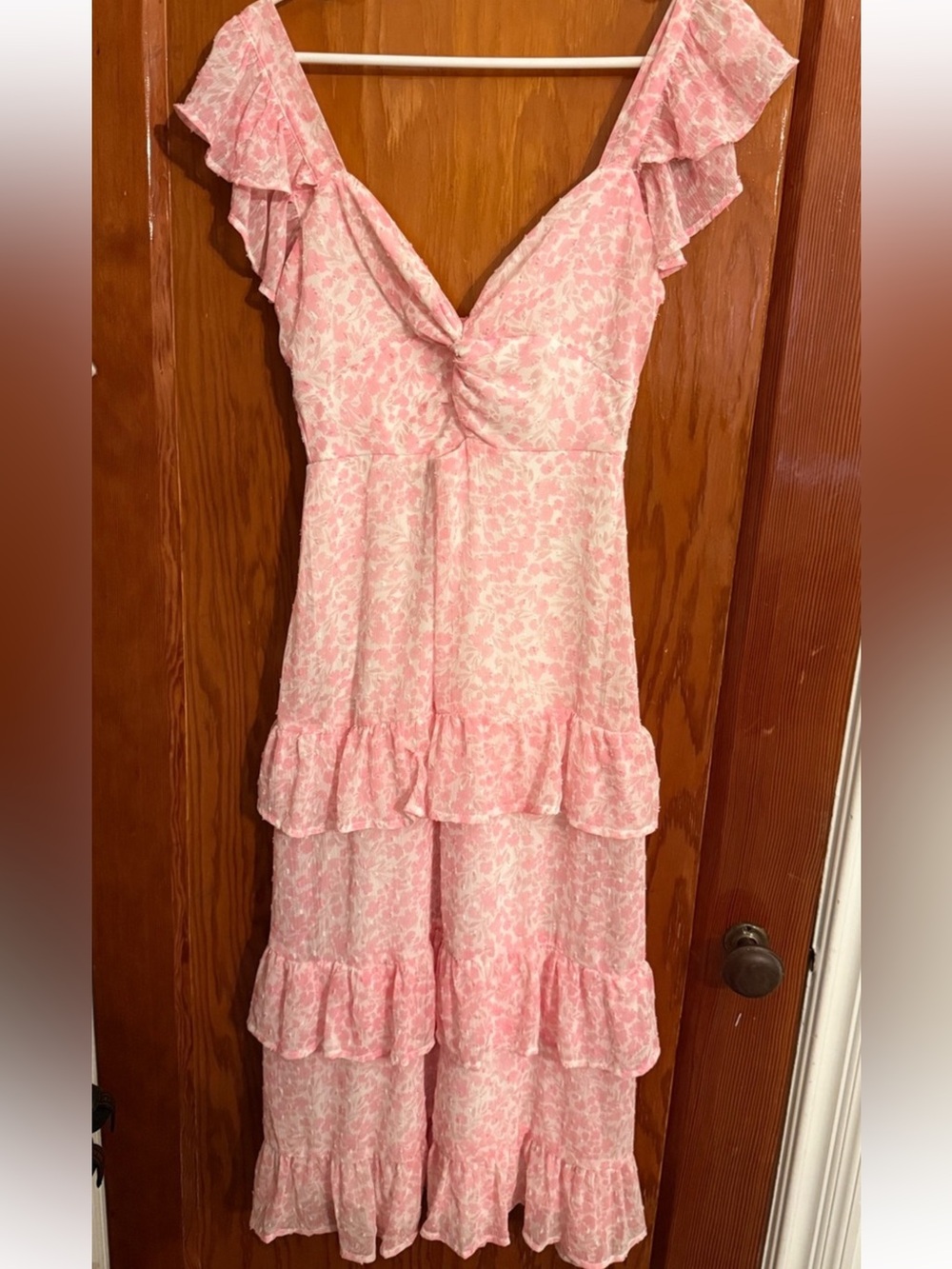 ALTAR’D STATE Floral Pink and White Dress